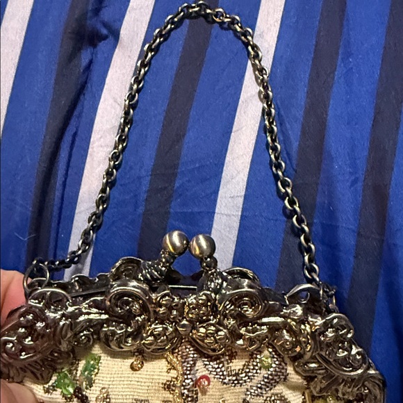 Embroidered Antique Evening Bag with Chain Strap - Picture 4 of 6